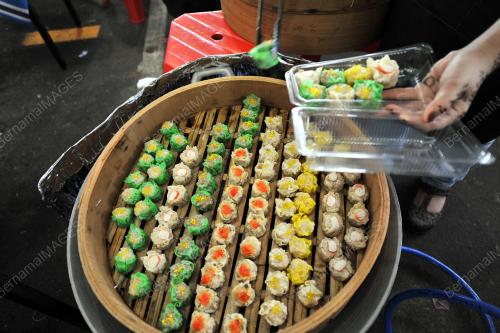 PK11_08062016_BAZAAR