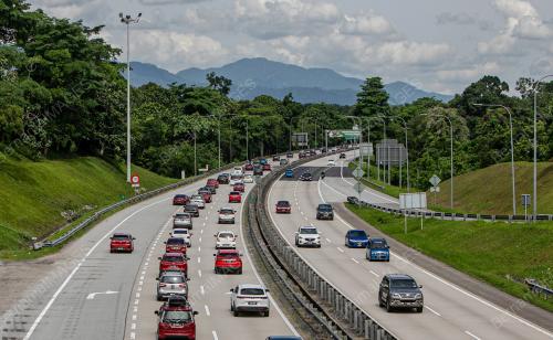 TINJAUAN ALIRAN TRAFIK PLUS
