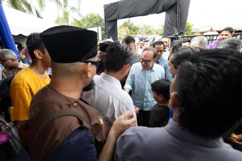 DATUK SERI ANWAR IBRAHIM