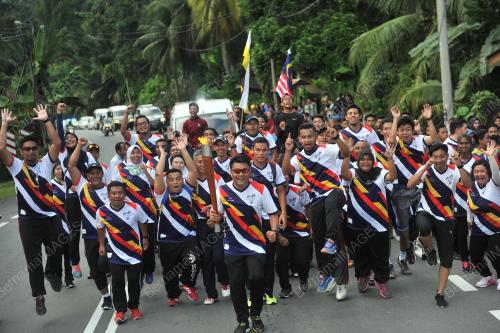 PK11_10072017_LARIAN_OBOR
