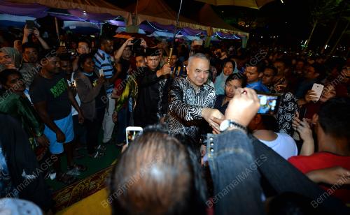 PK11_10122016_SULTAN