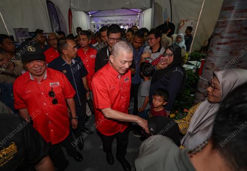 DATUK SERI FADILLAH YUSOF 