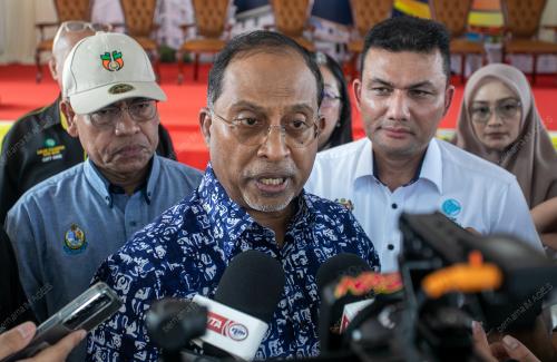DATUK SERI DR ZAMBRY ABD KADIR