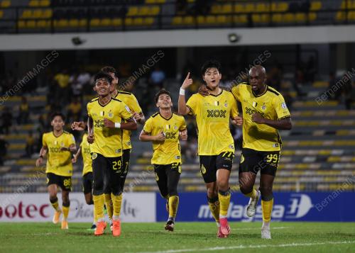 PERAK FC VS KUCHING CITY FC
