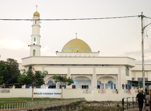 PK11_13052019_MASJID_BN201905139469