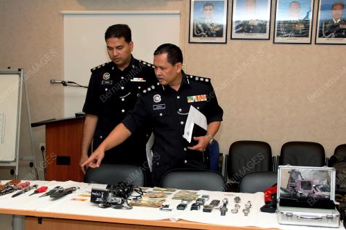 PK11_13082012_SAMUN