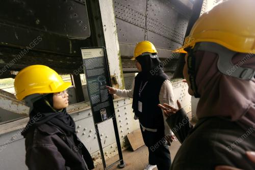 KAPAL KOREK TANJUNG TUALANG 5