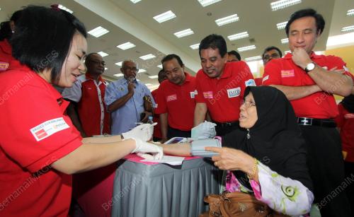 PK11_15022014_SIHAT_PERIHATIN