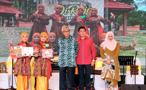 RAJA ISKANDAR DZURKARNAIN SULTAN IDRIS SHAH