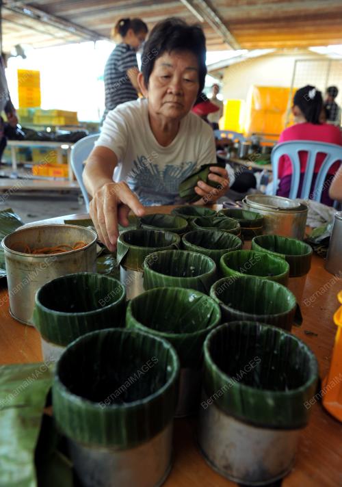 PK11_16022015_kuih_bakul