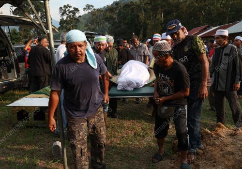 JENAZAH MANGSA KEMALANGAN