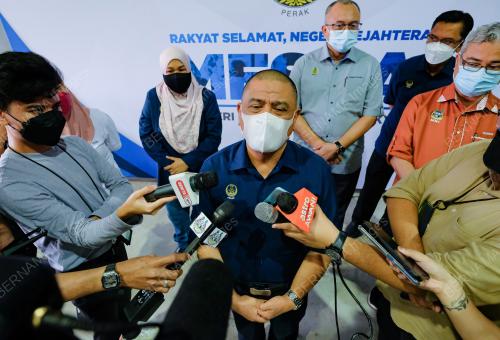 DATUK SERI SAARANI MOHAMAD