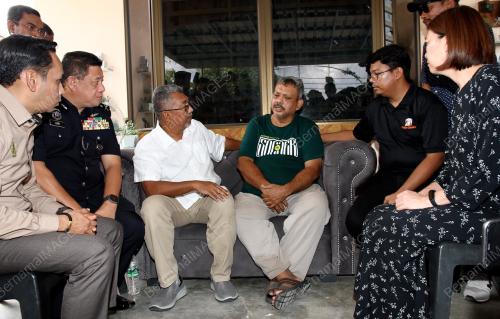 JOHARI KASSIM