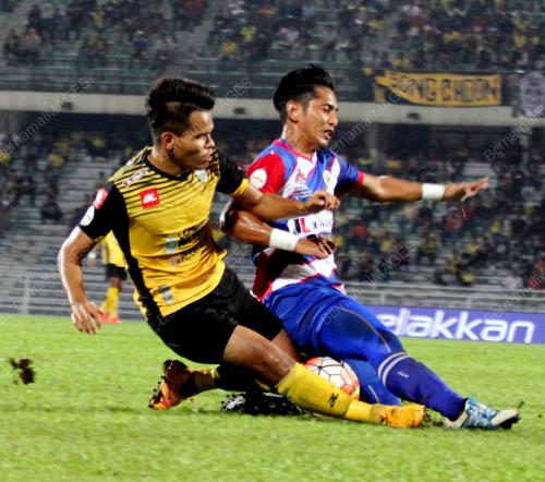 PK11_19032016_PIALA_FA