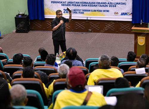DATUK RAMLI MOHD NOOR