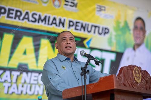 DATUK SERI SAARANI MOHAMAD