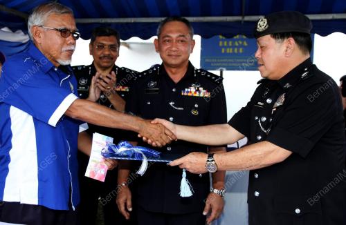 PK11_20122015_TAMAN_ANGKAT