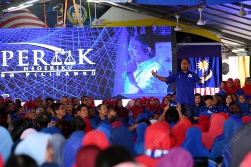 PK11_21042018_MANIFESTO_BN201804205931