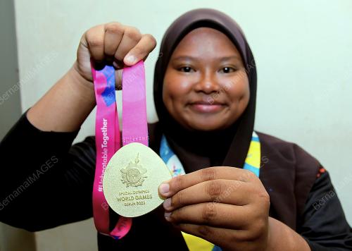 KHAIRUDIN ABU HANIPAH