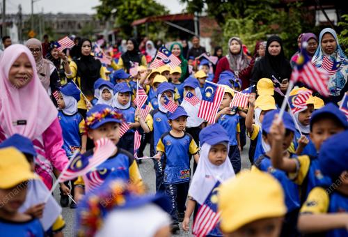 PERARAKAN JALUR GEMILANG TABIKA KEMAS