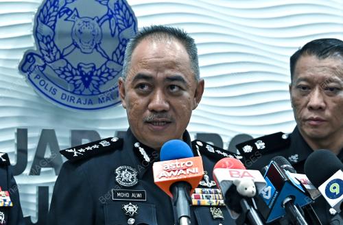 DATUK MOHD ALWI ZAINAL ABIDIN