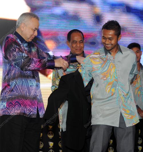 PK11_23122015_ANUGERAH_SUKAN