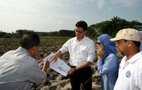 PK11_25072018_TAMAN_ALAM
