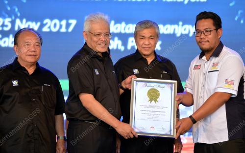 PK11_25112017_TPM_BN201711242398