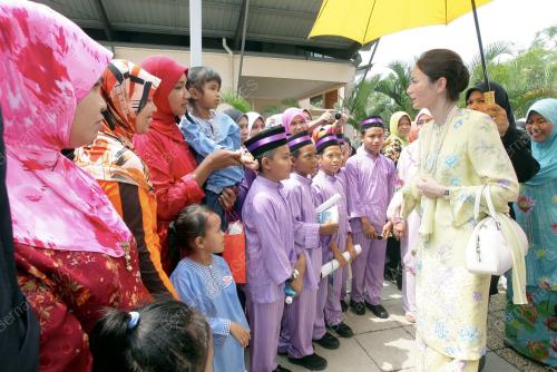 TUANKU ZARA SALIM