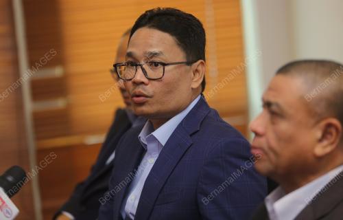 KHAIRUL AZWAN HARUN