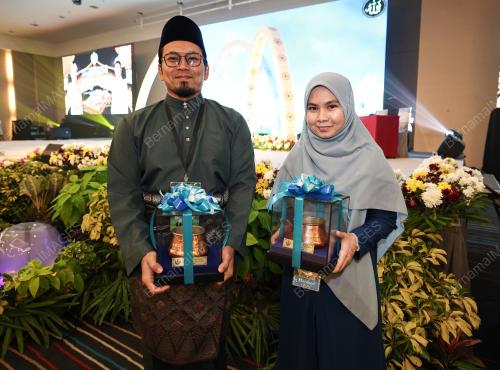 JOHAN TILAWAH DAN HAFAZAN