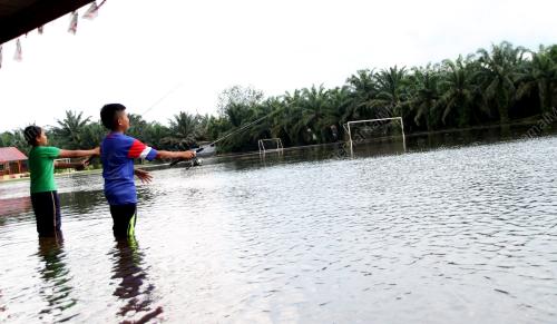 PK11_29112015_BANJIR