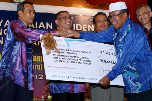 PK11_31052012_REPLIKA_CEK