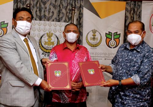 DATUK SERI SAARANI MOHAMAD