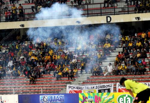 PK12_01092012_BOLASEPAK1