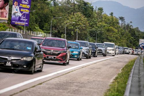TINJAUAN LEBUHRAYA UTARA SELATAN (PLUS)