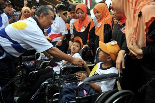 TAN SRI MUHYIDDIN YASSIN
