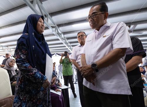 DATUK SERI KHALED NORDIN