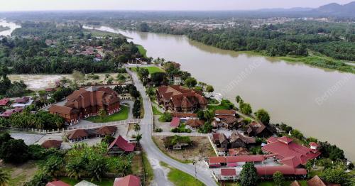 KOMPLEKS SEJARAH PASIR SALAK