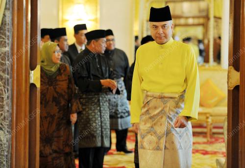 PK12_05052015_SULTAN_EXCO