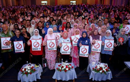 DATUK SERI NANCY SHUKRI 