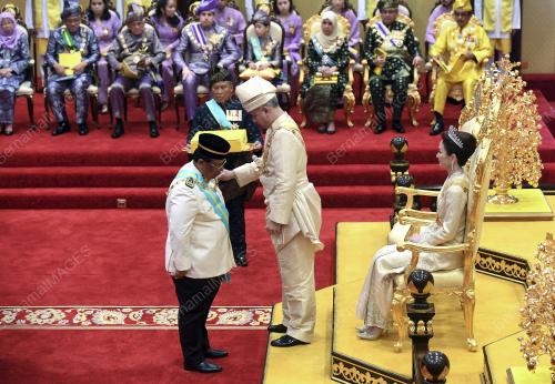PK12_05112017_SULTAN_NAZRIN