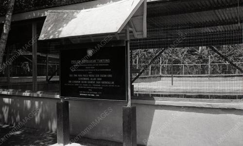 PROJEK PEMBIAKAN TUNTUNG