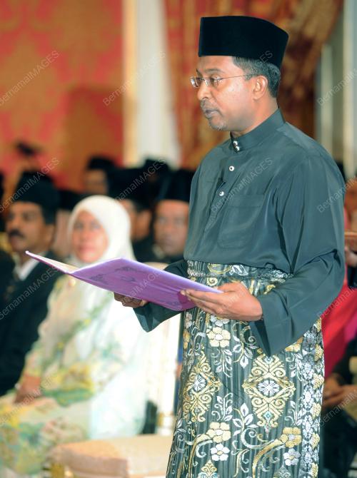 PK12_07052013_ANGKAT_SUMPAH