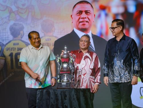 DATUK SERI SAARANI MOHAMAD