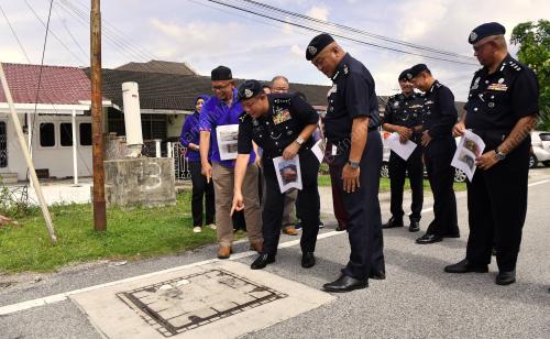 KETUA POLIS PERAK DATUK AZIZI MAT ARIS