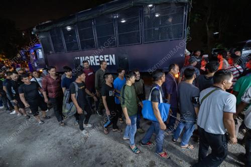 OPS PINTU JABATAN IMIGRESEN MALAYSIA