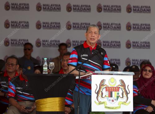 DATUK SERI FADILLAH YUSOF