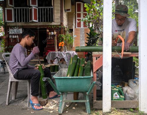 KELAMAI JUADAH AIDILFITIRI MASYARAKAT RAWA DI GOPENG