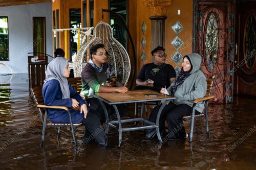 TINJAUAN BANJIR